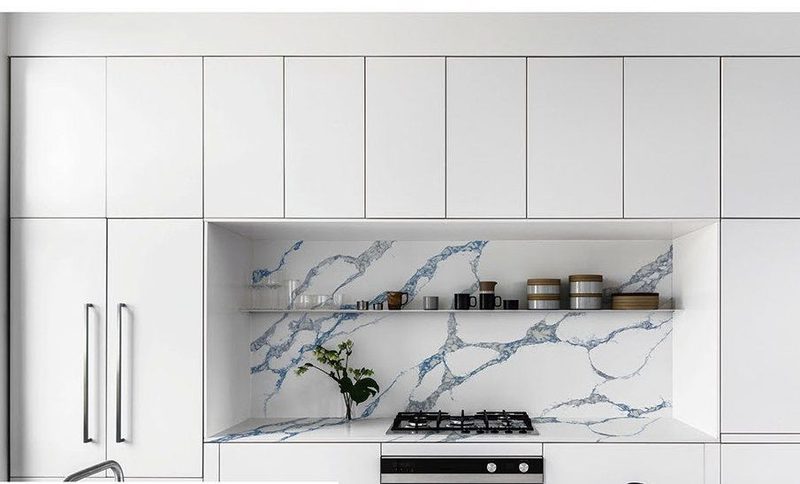 Oxford White kitchen cabinets in a finished kitchen